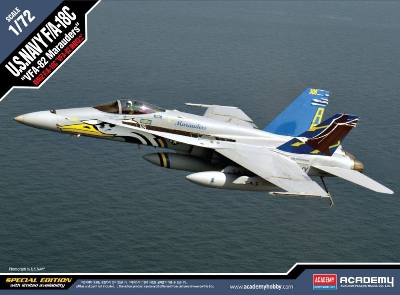 Academy 12534 - 1/72 F/A-18C U.S Navy VFA-82 \'Marauders\'