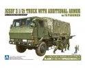 Aoshima #01208 - 1/72 JGSDF 3 1/2t Truck With Additional Armor w/6 Figures No.11
