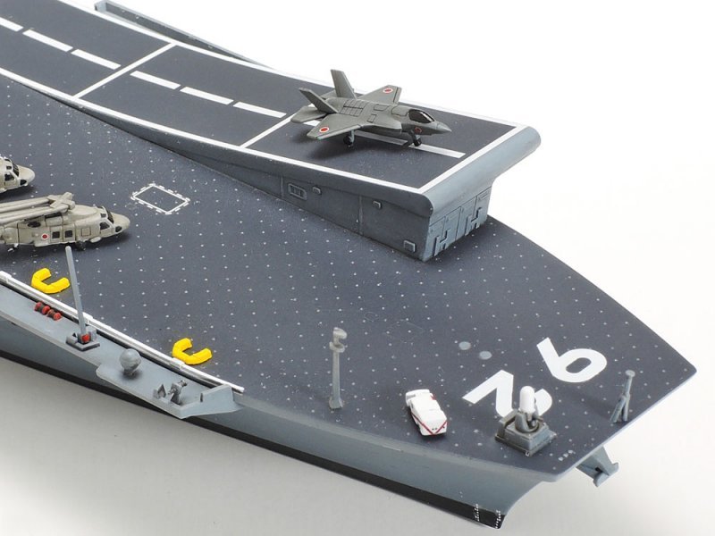 AIRCRAFT CARRIER IBUKI Caol ila 8year 空瓶 25413 Tamiya 1/700 DDV192 Ibuki Aircraft Carrier